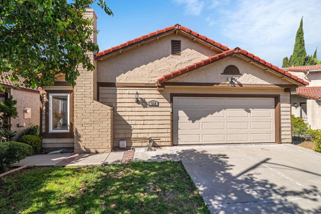 512 Lanfair Circle, San Jose, CA 95136