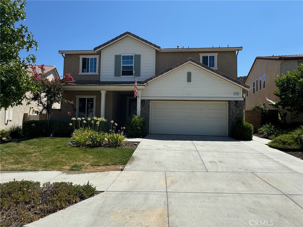 11745 Silver Birch Road, Corona, CA 92883