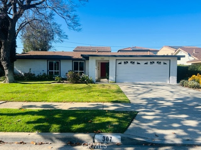 307 Fairway Lane, Placentia, CA 92870