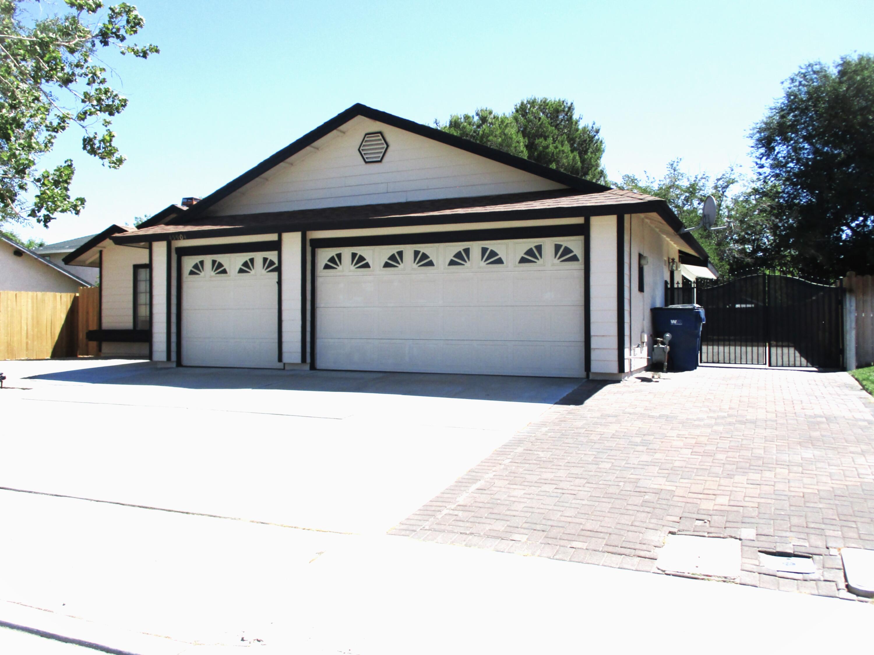 45904 York Place, Lancaster, CA 93534