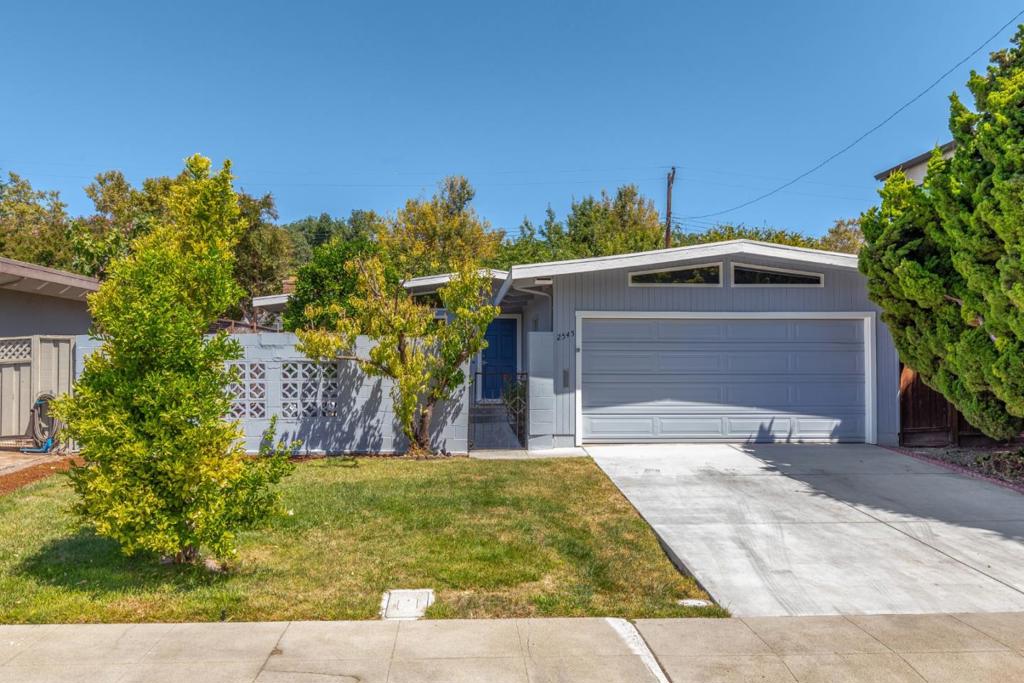 2545 Mardell Way, Mountain View, CA 94043