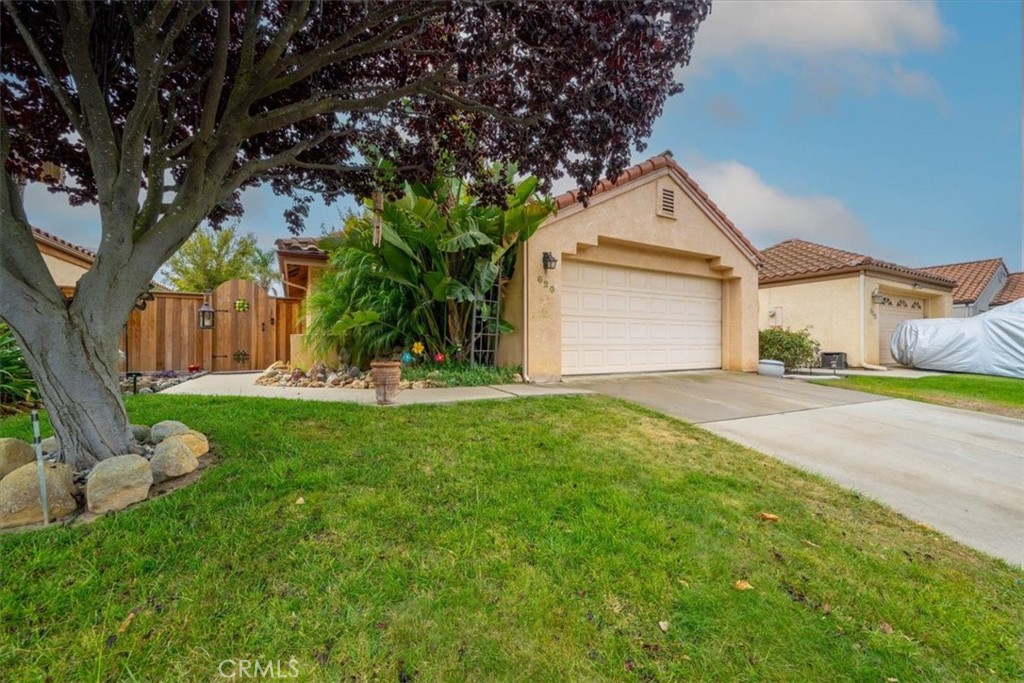 620 Mayten Street, Santa Maria, CA 93458