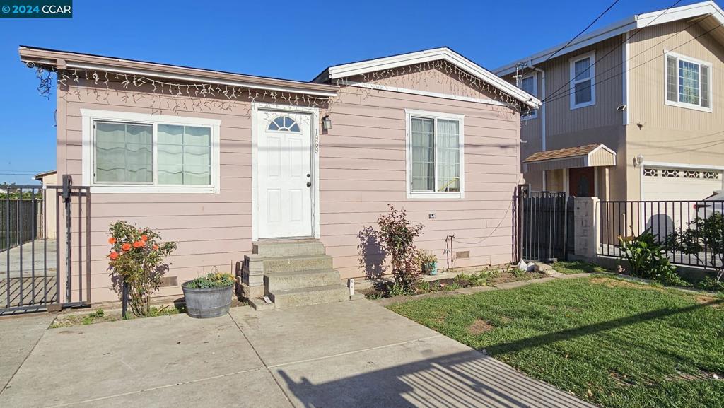 1969 20Th St, San Pablo, CA 94806