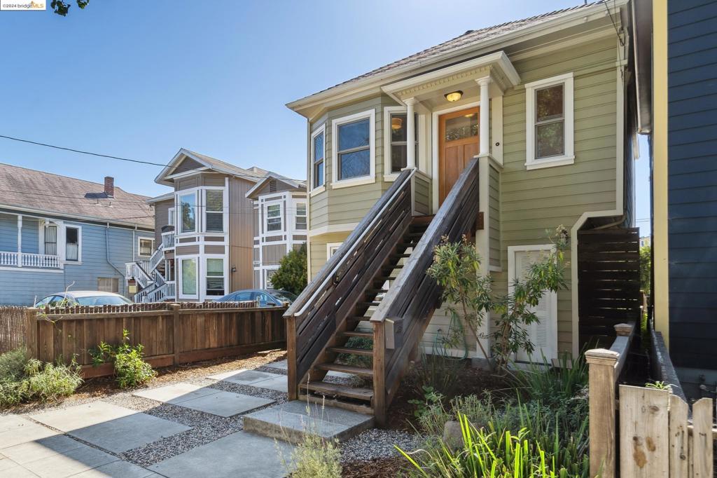 5855 Vallejo St, Emeryville, CA 94608