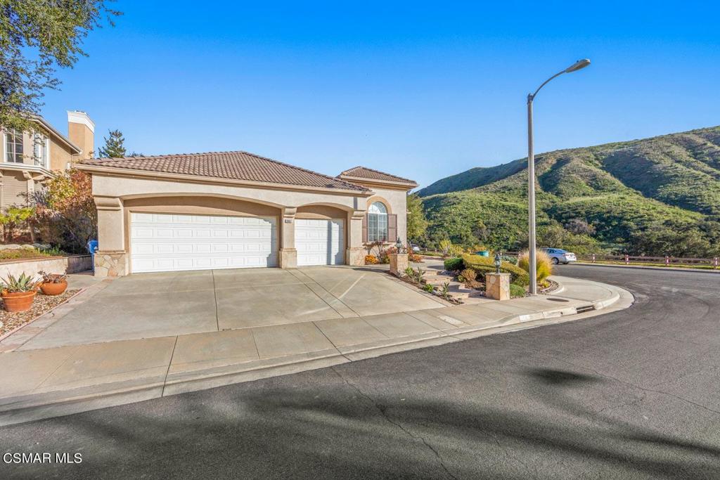 3667 Lang Ranch Parkway, Thousand Oaks, CA 91362