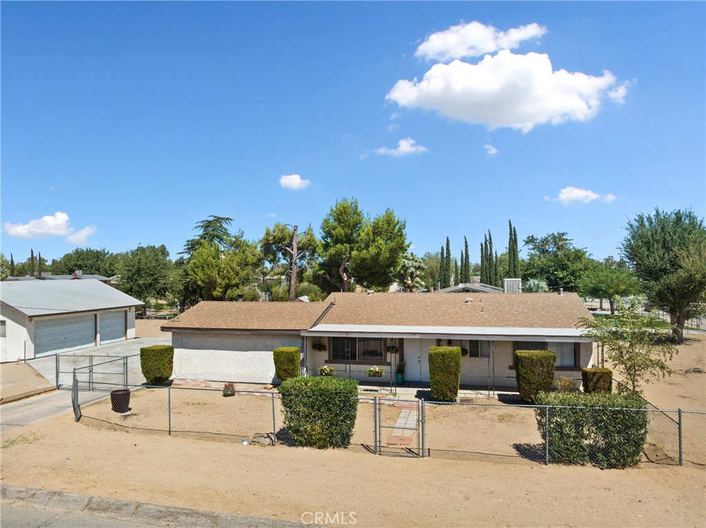 14952 Mauna Loa Street, Hesperia, CA 92345