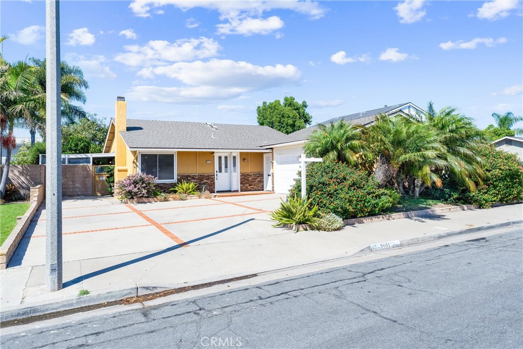 9401 Castlegate Drive, Huntington Beach, CA 92646