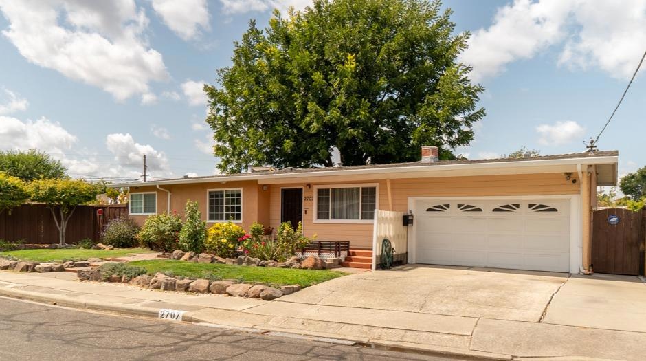 2707 Courtland Drive, Concord, CA 94520