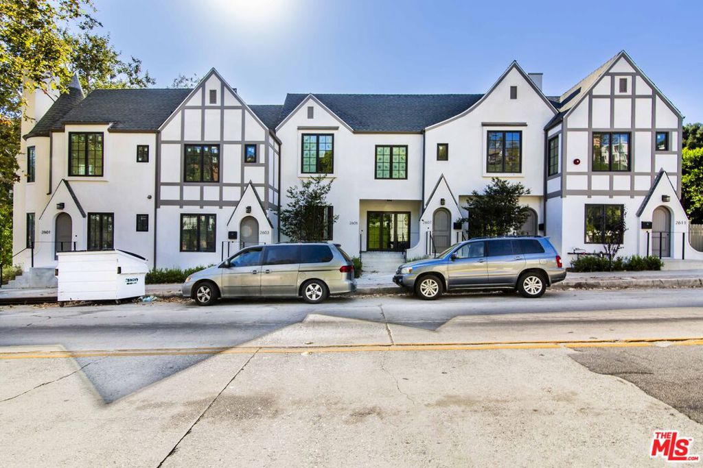 2603 N Beachwood Drive, Los Angeles, CA 90068