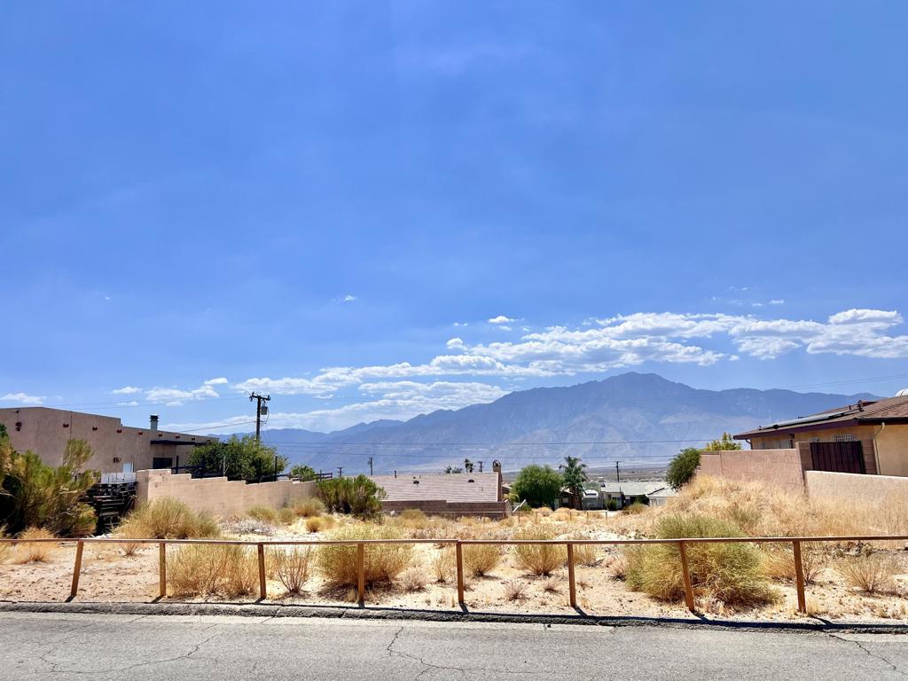 5 San Felipe Rd, Desert Hot Springs, CA 92240