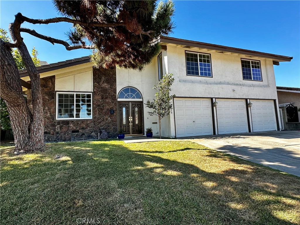 11028 Stonecress Avenue, Fountain Valley, CA 92708