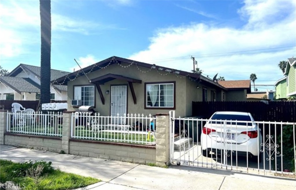 825 S Claudina Street | Similar Property Thumbnail