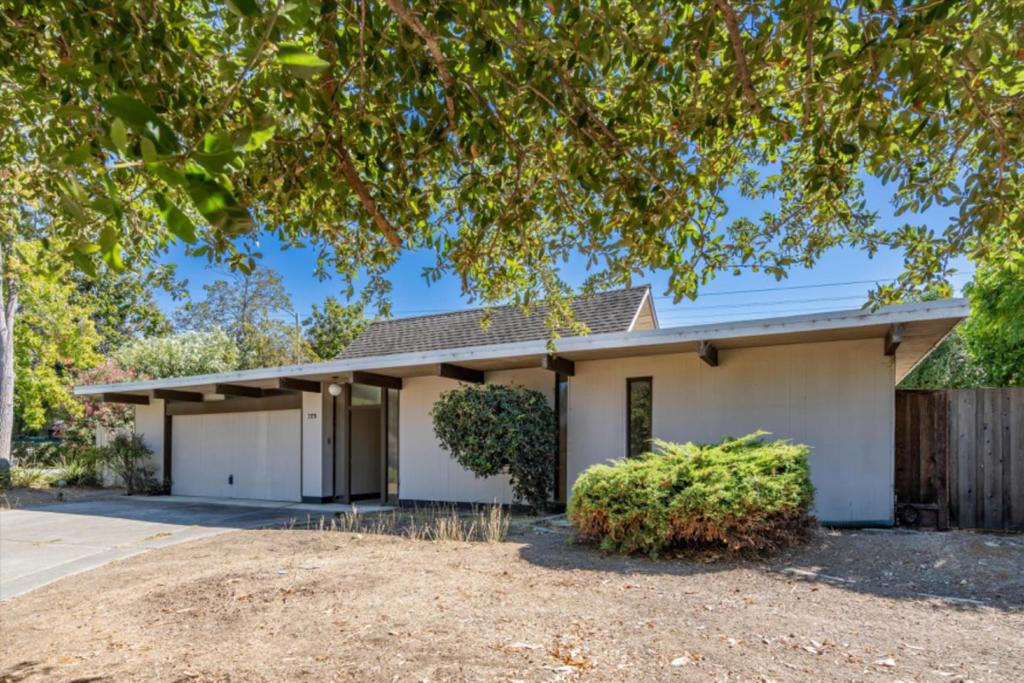 824 Brookline Drive, Sunnyvale, CA 94087