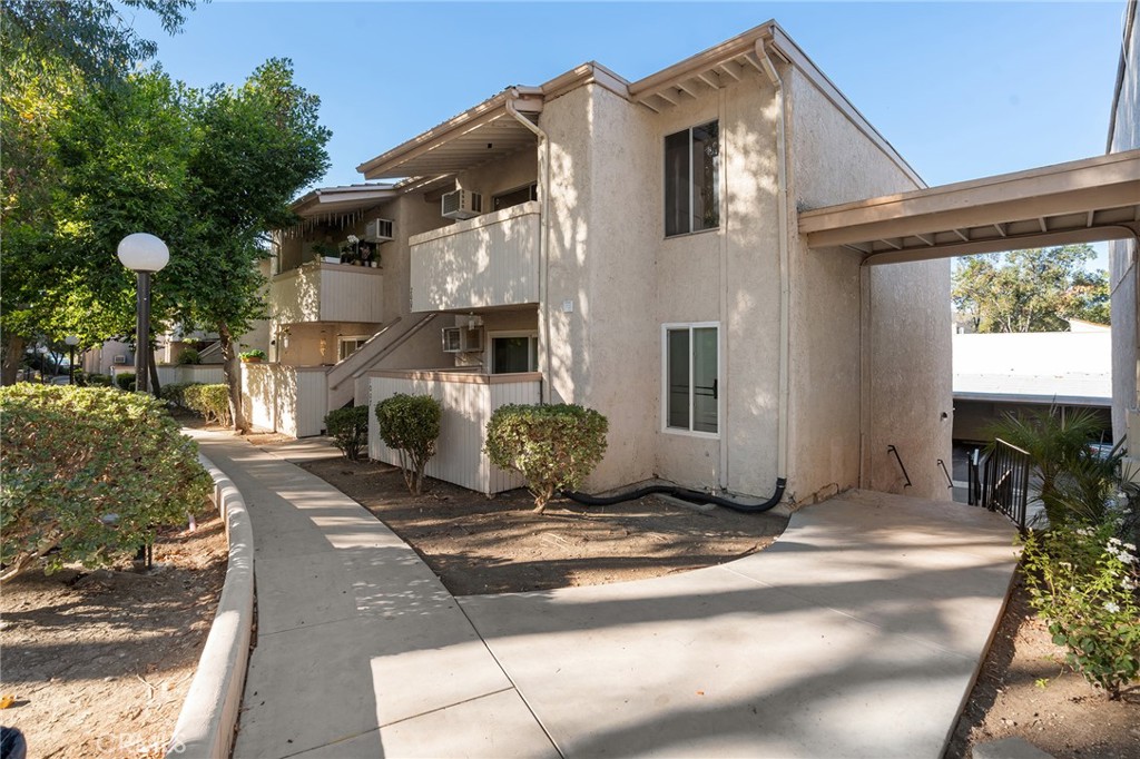 28915 Thousand Oaks Boulevard, #2007, Agoura Hills, CA 91301