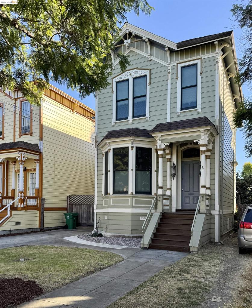 2106 Alameda Ave, Alameda, CA 94501