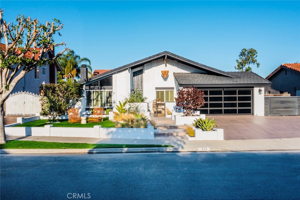 236 San Antonio Circle, Placentia, CA 92870