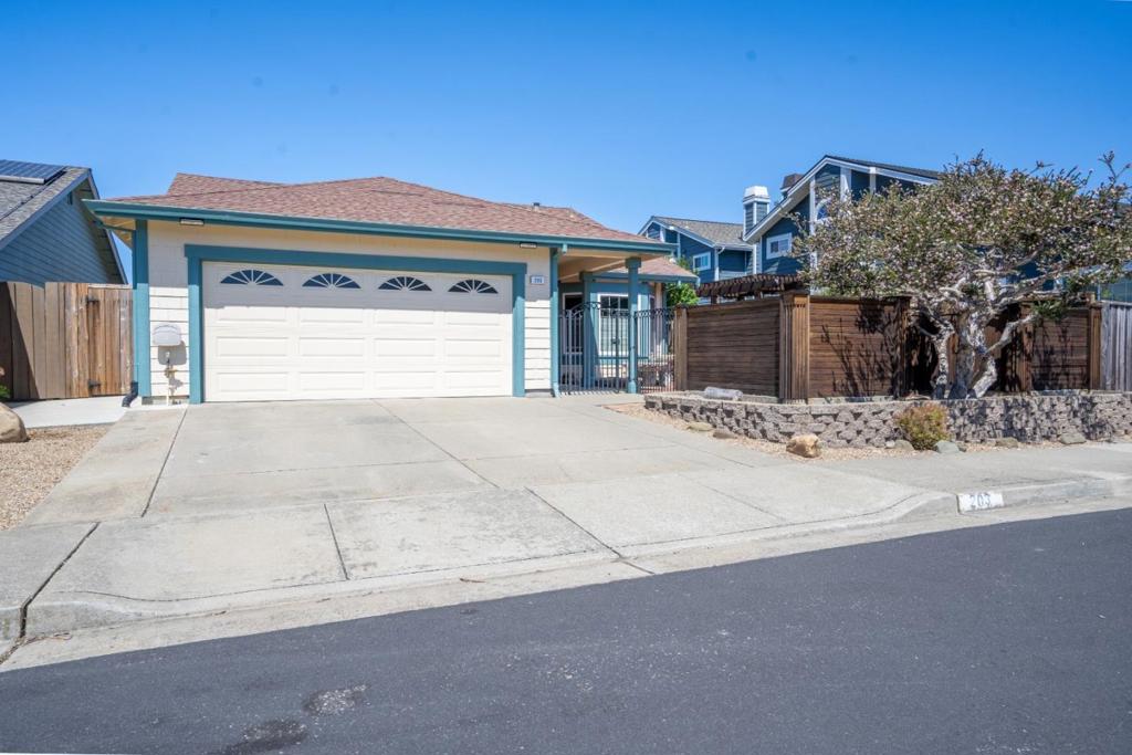 203 Marvilla Circle, Pacifica, CA 94044