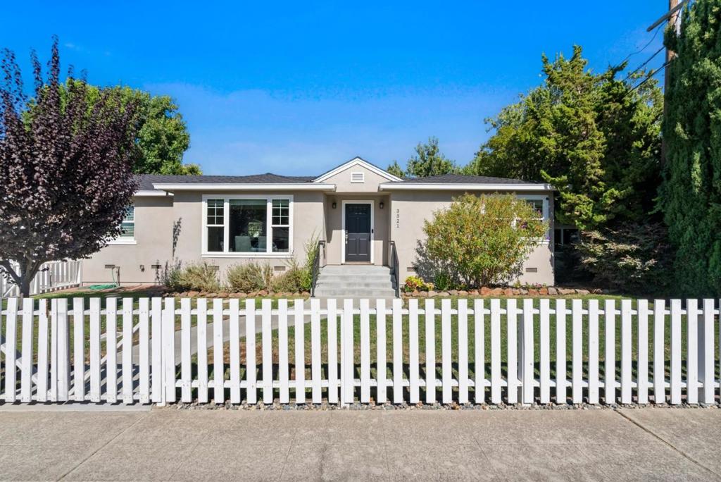 3521 Orinda Drive, San Mateo, CA 94403