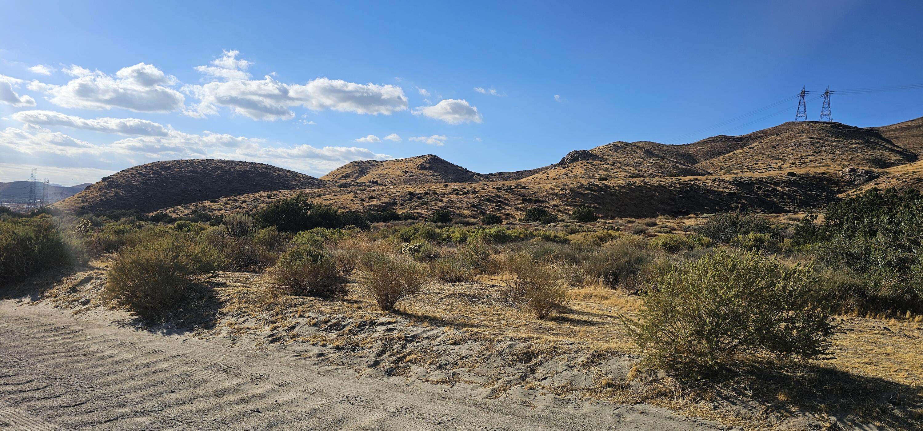 Soledad Pass Road | Similar Property Thumbnail