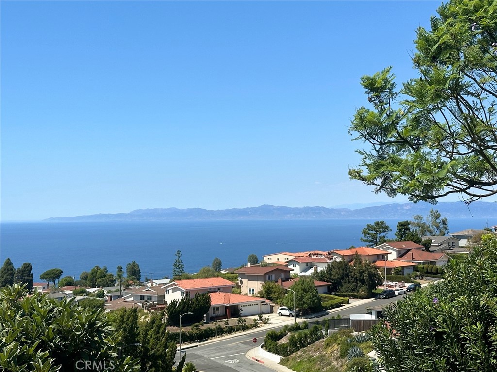 28623 Coveridge Drive, Rancho Palos Verdes, CA 90275