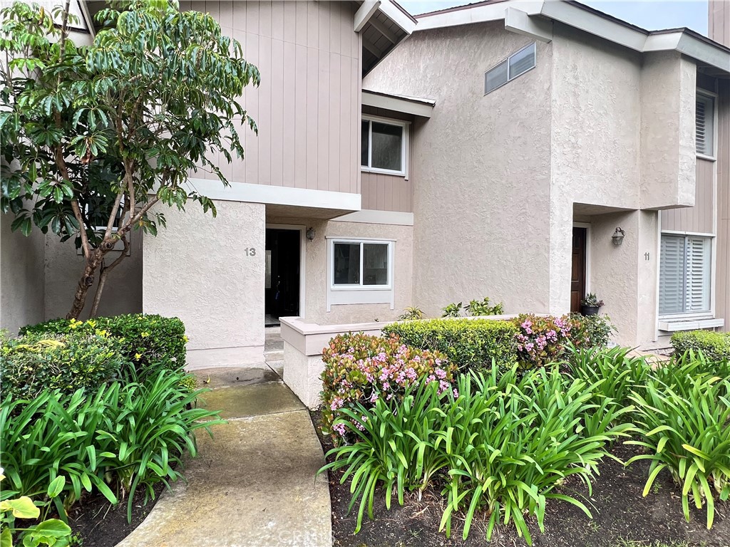 13 Snapdragon , #7, Irvine, CA 92604