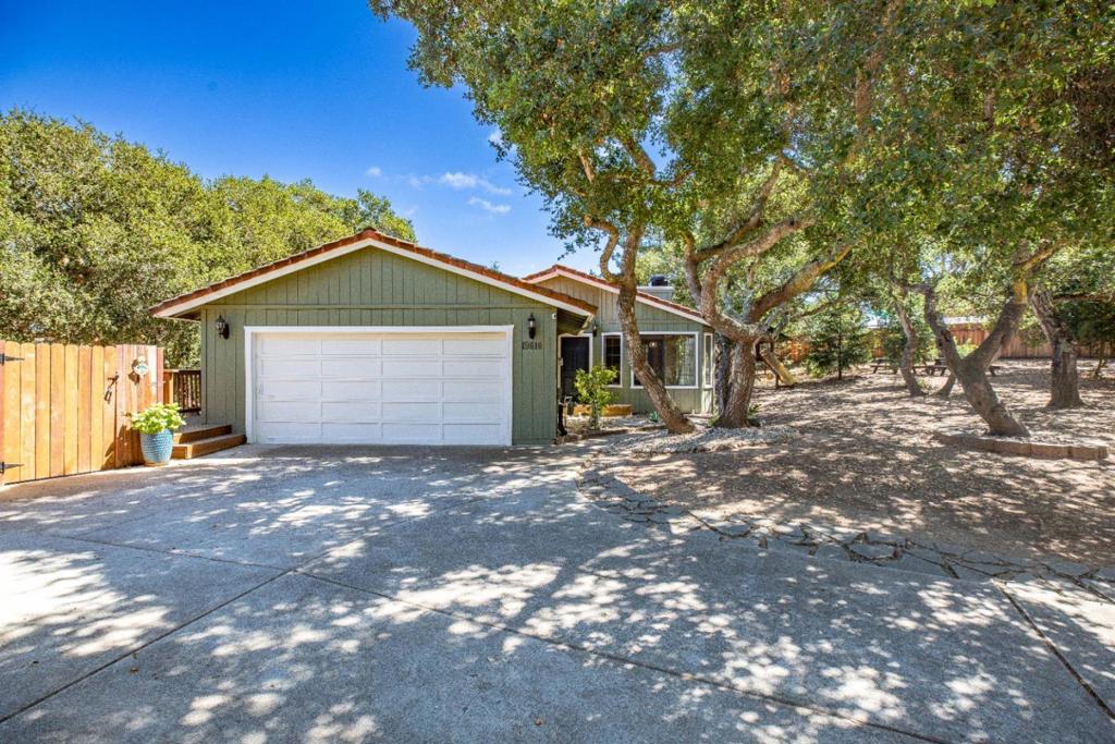 19610 Brentwood Court, Salinas, CA 93907