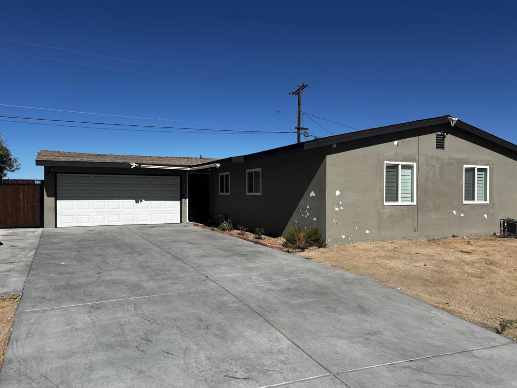 15104 Condor Road, Victorville, CA 92394