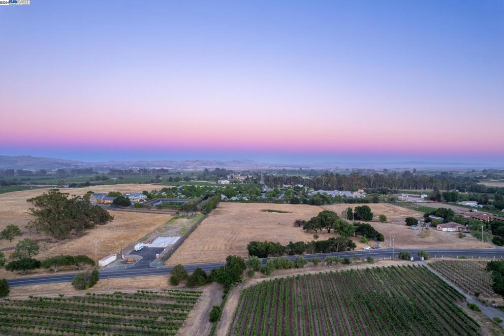 5266 Old Sonoma Road, Napa, CA 94559