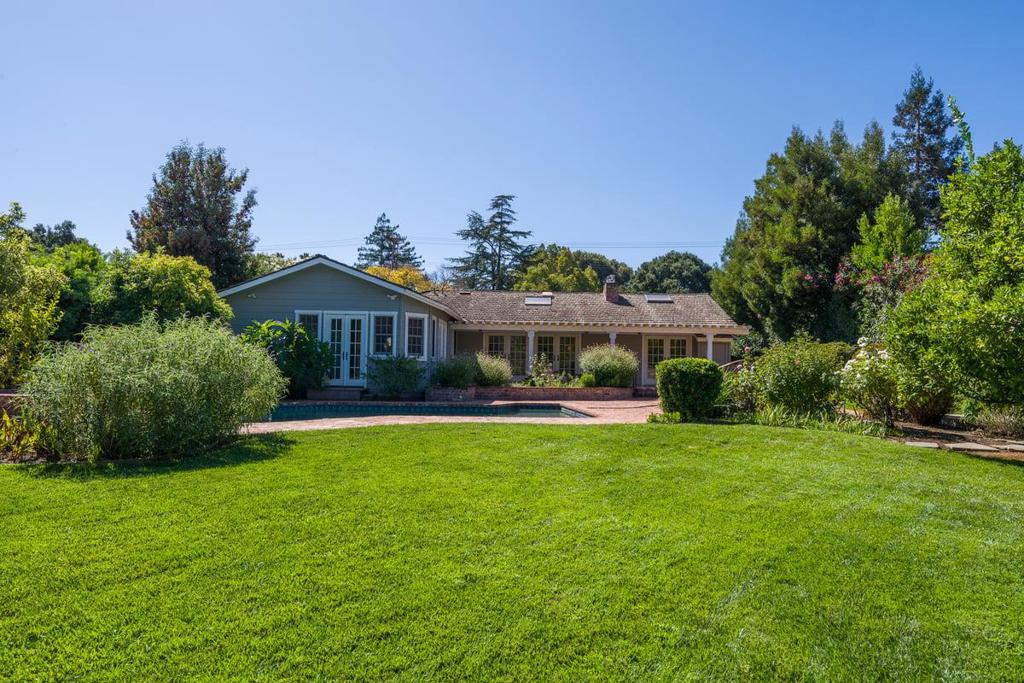 643 Almond Avenue, Los Altos, CA 94024