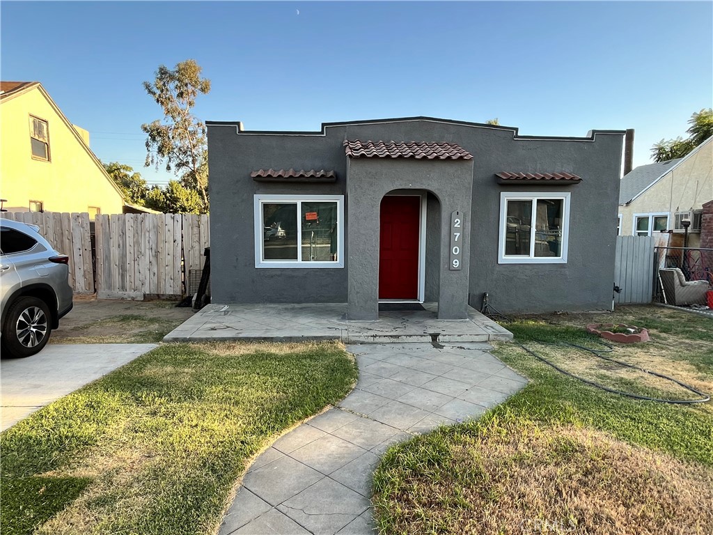 2709 Lake Street | Similar Property Thumbnail