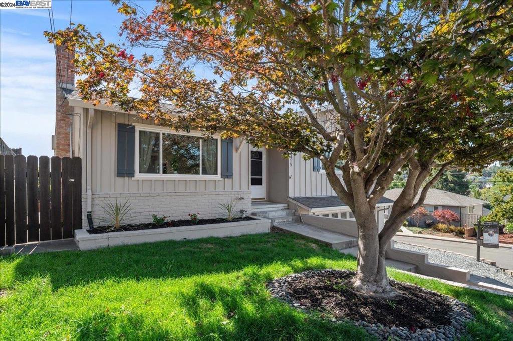 3415 Wyndale Dr, Castro Valley, CA 94546