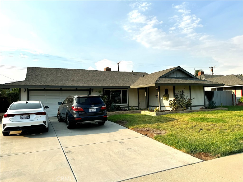 421 Teton Pl, Corona, CA 92879