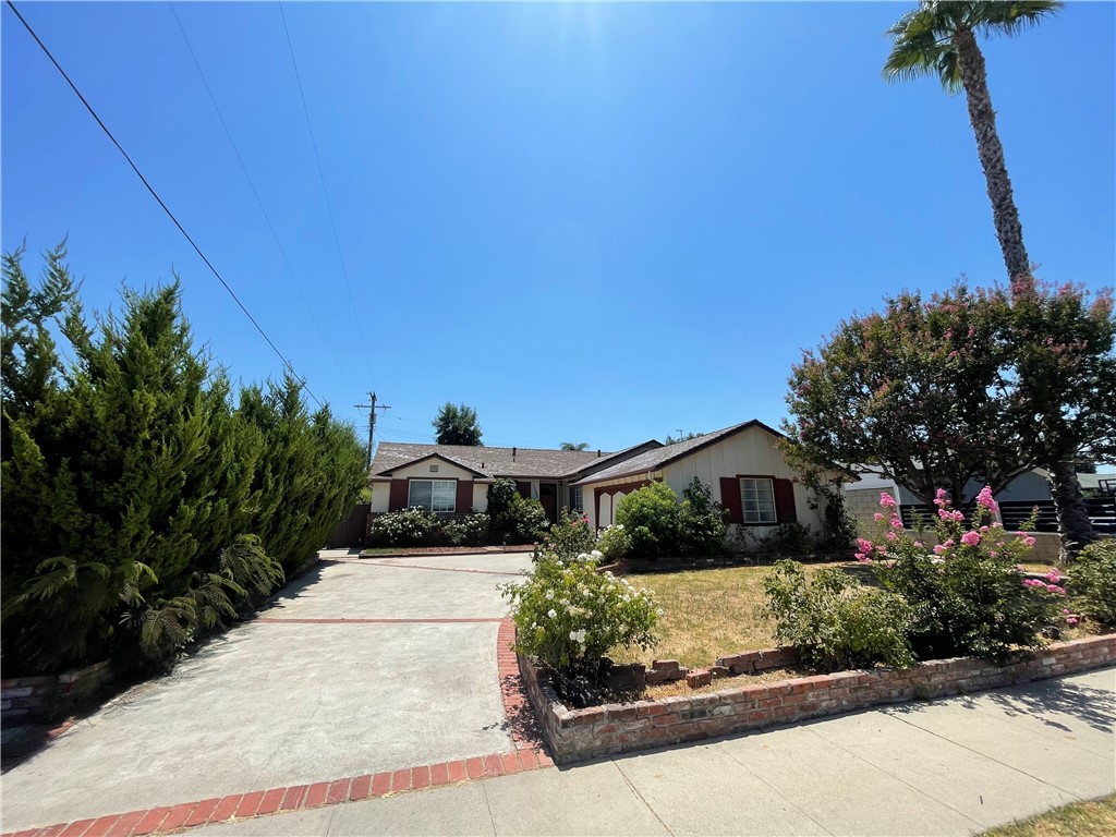 23032 Hamlin Street, West Hills, CA 91307