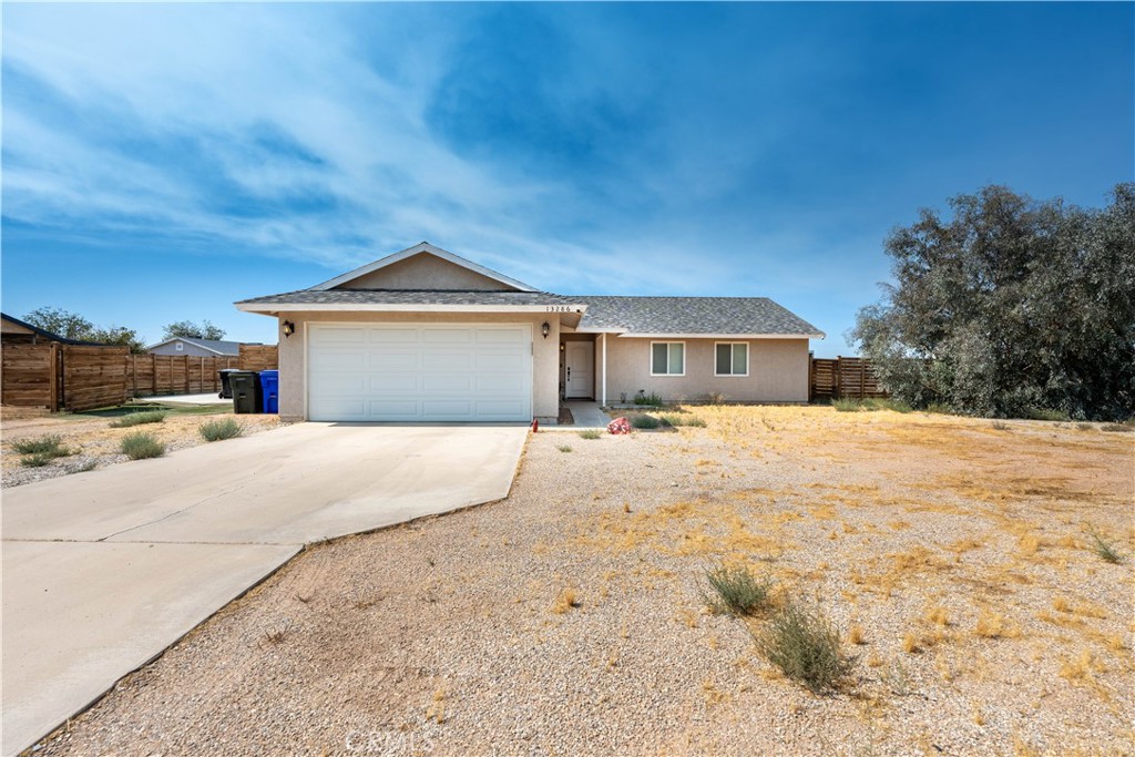 13286 Topock Road, Apple Valley, CA 92308