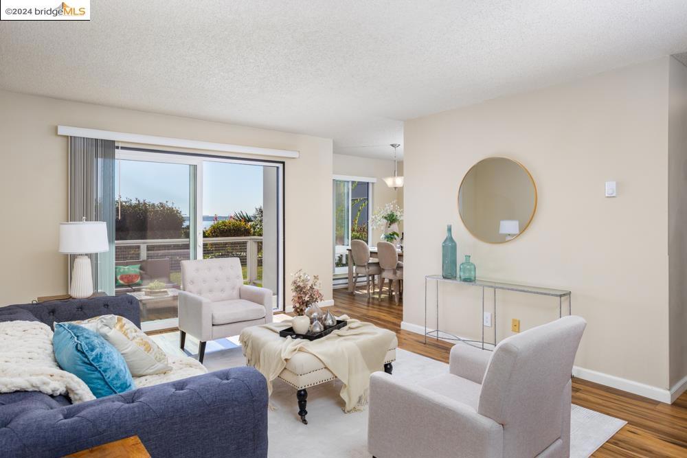 2 Admiral Dr , #B174, Emeryville, CA 94608