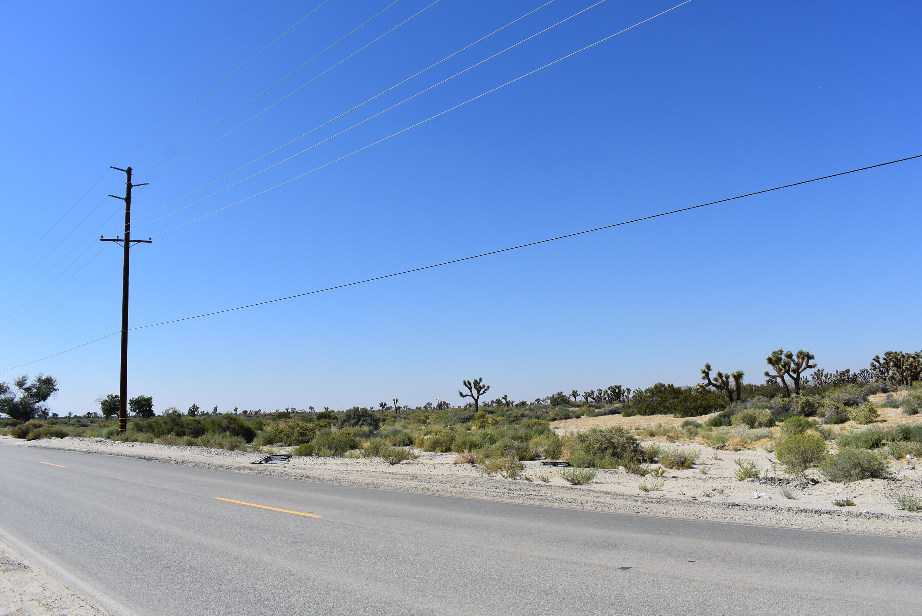 13701 E Palmdale Boulevard | Similar Property Thumbnail