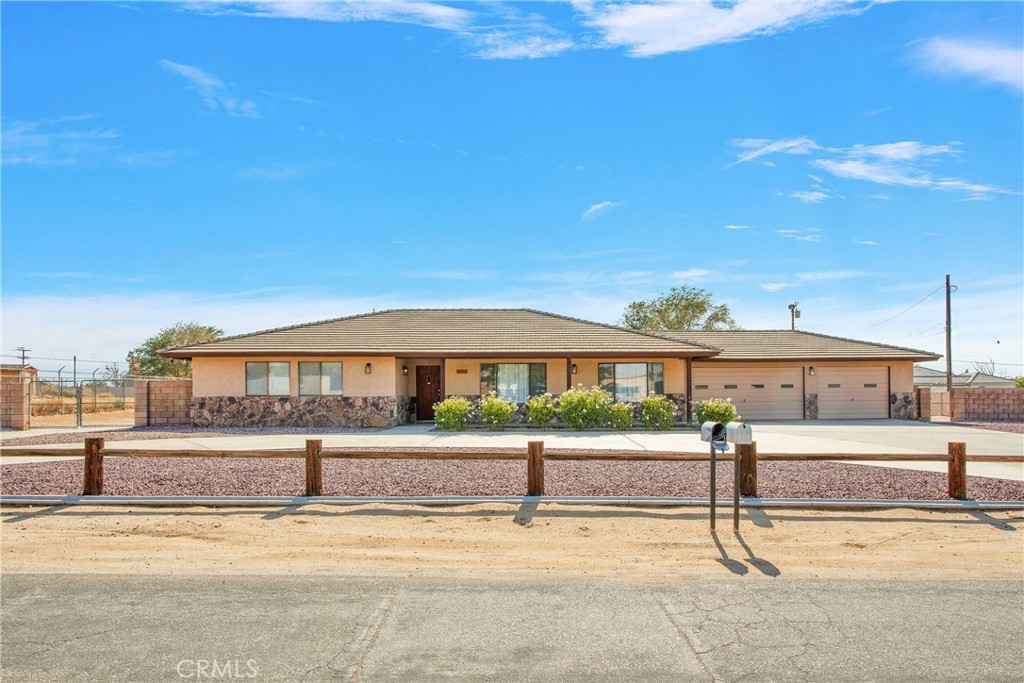 18301 Cocopah Road, Apple Valley, CA 92307