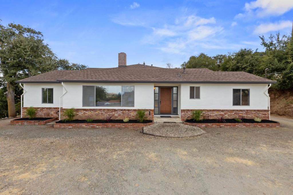 19517 Mockingbird Hill Lane, San Jose, CA 95120