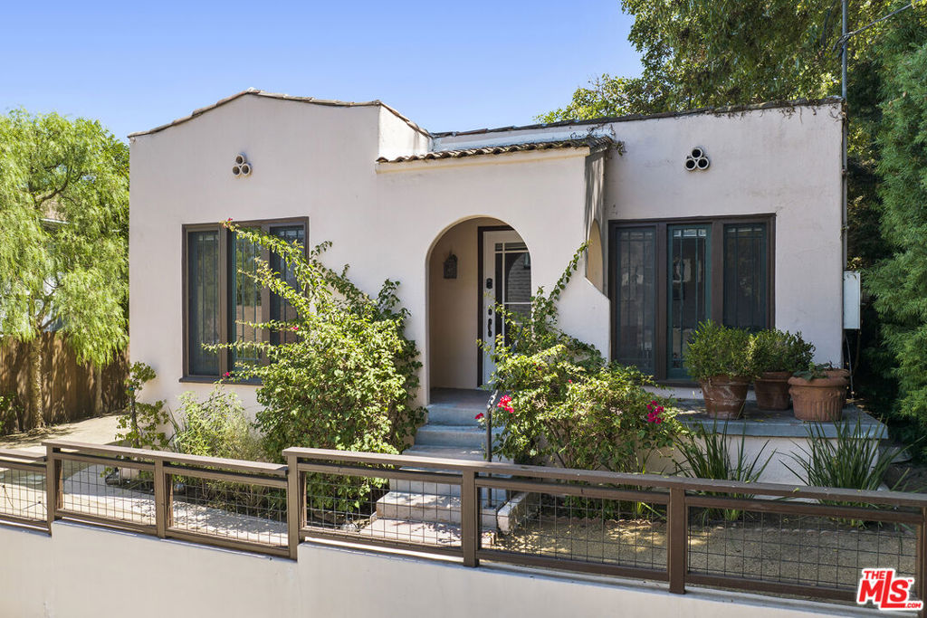 1028 Coronado Terrace, Los Angeles, CA 90026