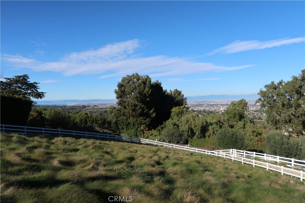 65 Saddleback Road, Rolling Hills, CA 90274