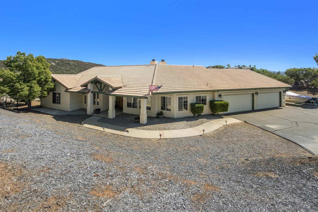 2248 Camino Del Vecino, Alpine, CA 91901