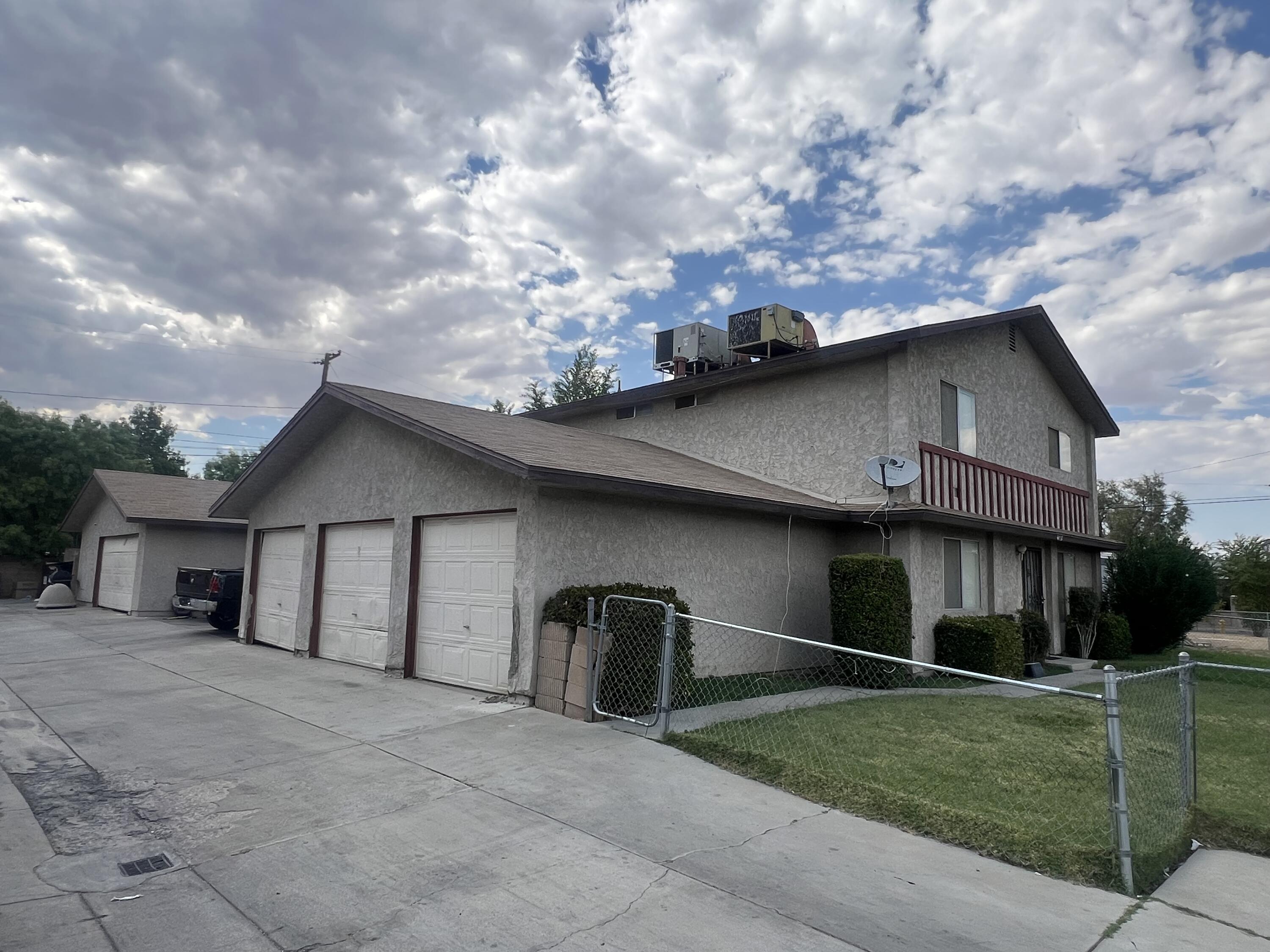 44131 Beech Avenue, Lancaster, CA 93534