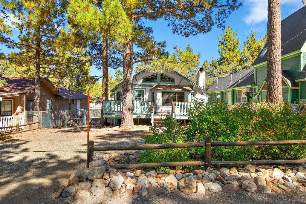 155 Cedar Lane, Sugarloaf, CA 92386