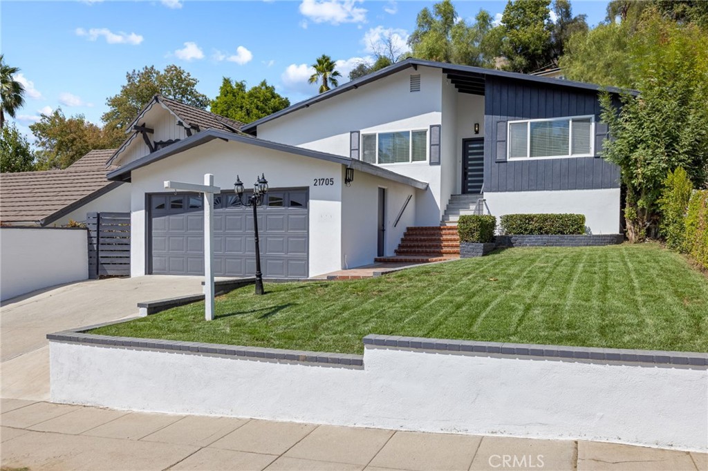 21705 Dumetz Road, Woodland Hills, CA 91364