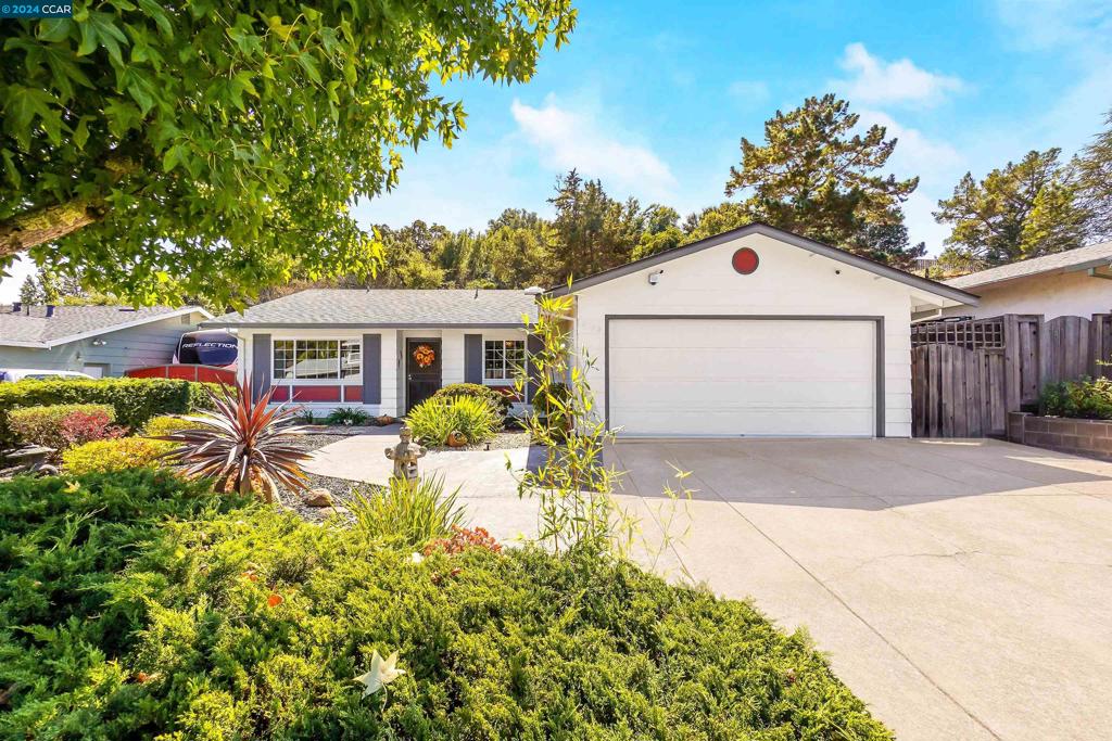 2798 Simas Ave, Pinole, CA 94564