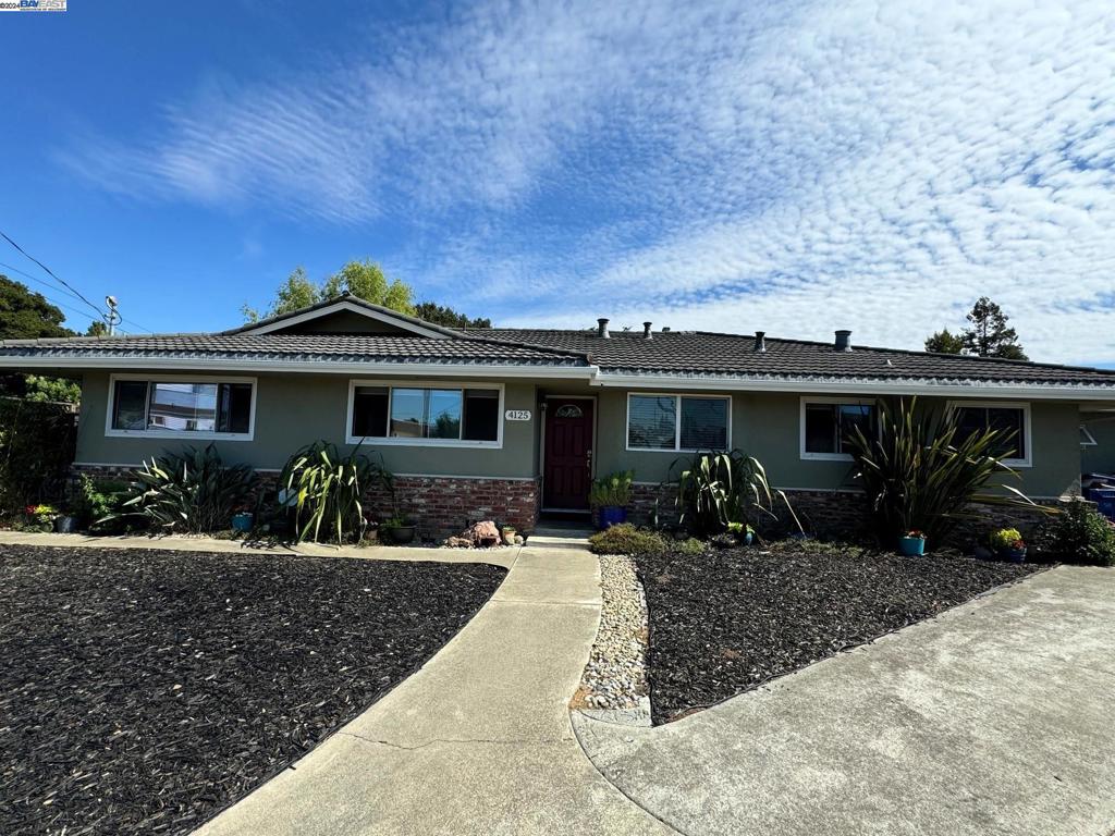 4125 Nichandros St, Castro Valley, CA 94546