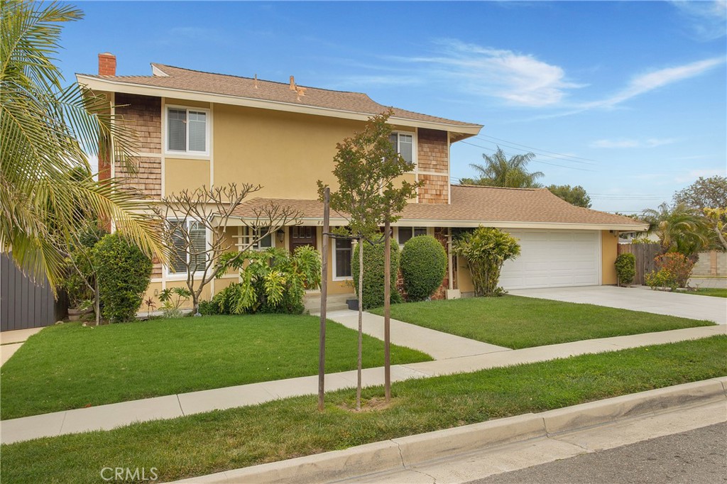 8833 Nightingale Avenue, Fountain Valley, CA 92708