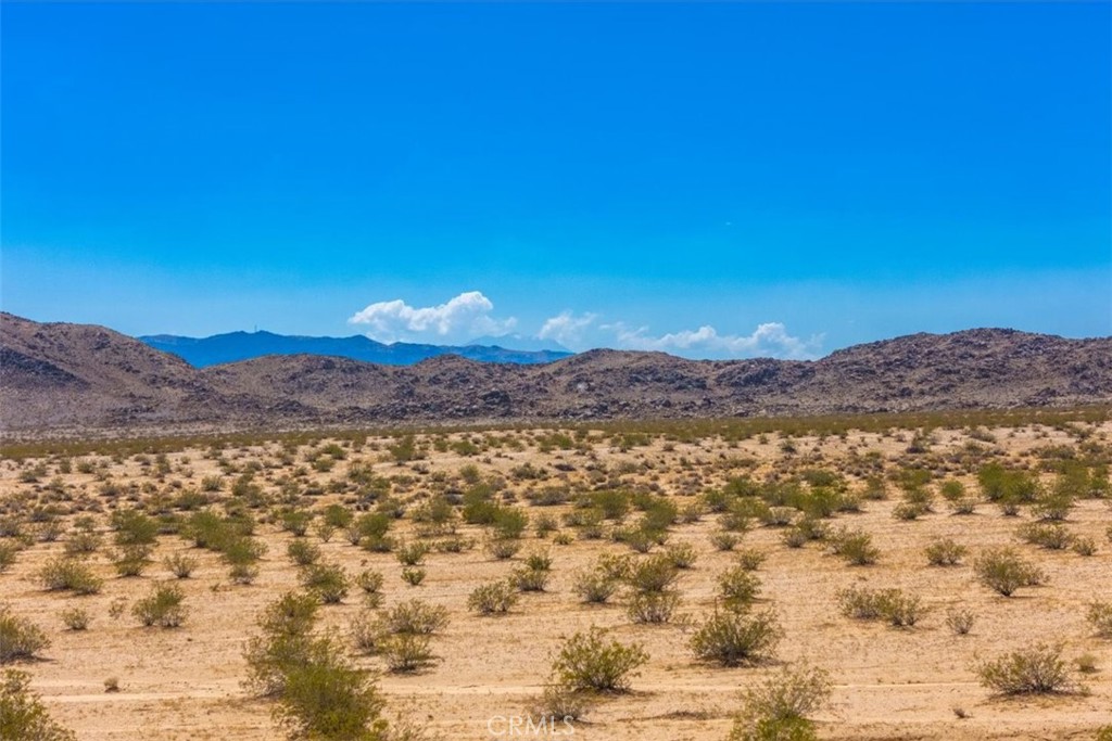 0 Wind Song Avenue, Joshua Tree, CA 92252