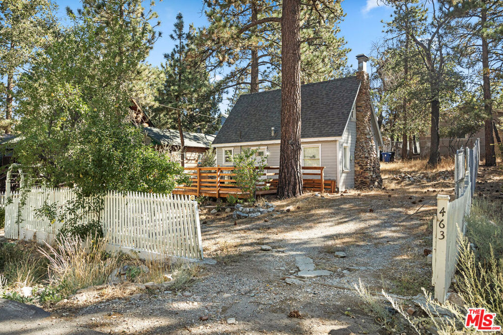 463 Vista Avenue | Similar Property Thumbnail