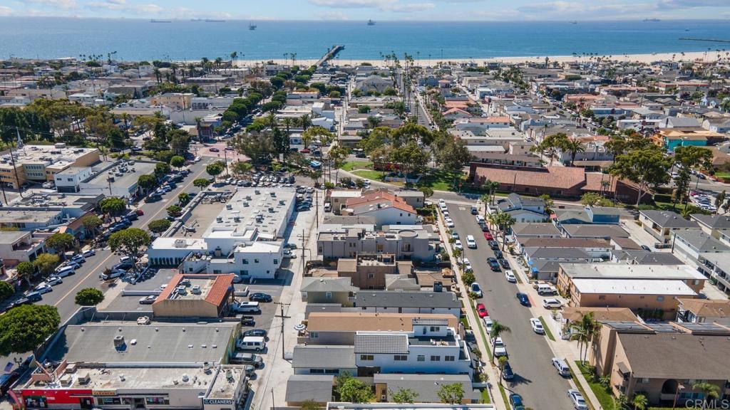 330 8Th St, Seal Beach, CA 90740